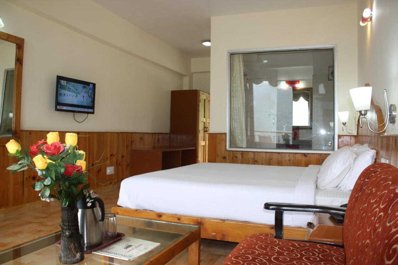Sarthak Resorts-Reside In Nature With Best View, 9 Kms From Mall Road Manali Exteriör bild